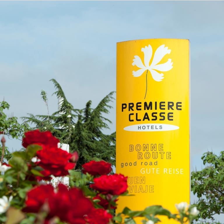 Premiere Classe Valenciennes Ouest Petite Foret Petite Forêt Exterior foto